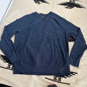 Banana Republic men’s crew neck casual organic cotton sweater navy size Large